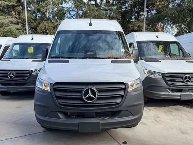 2025 Mercedes-Benz Sprinter Cargo