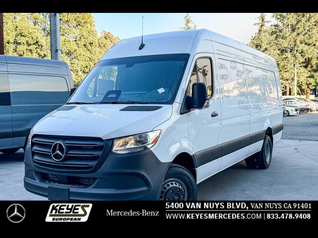 2025 Mercedes-Benz Sprinter Cargo