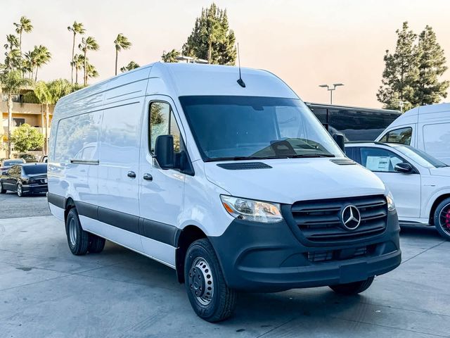 2025 Mercedes-Benz Sprinter Cargo