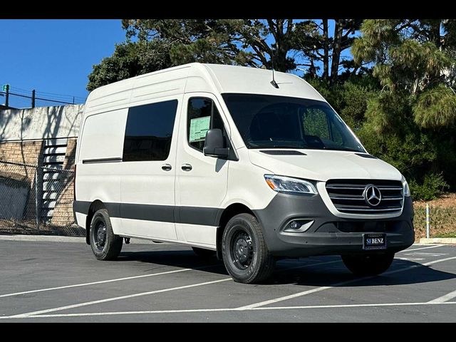 2025 Mercedes-Benz Sprinter Base