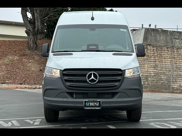 2025 Mercedes-Benz Sprinter Base