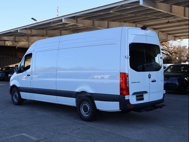 2025 Mercedes-Benz Sprinter Base