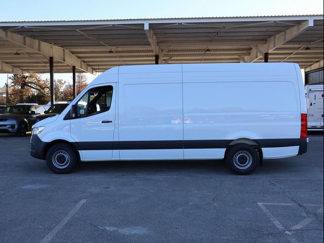 2025 Mercedes-Benz Sprinter Base