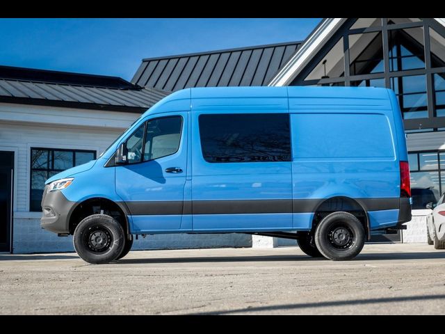 2025 Mercedes-Benz Sprinter Base