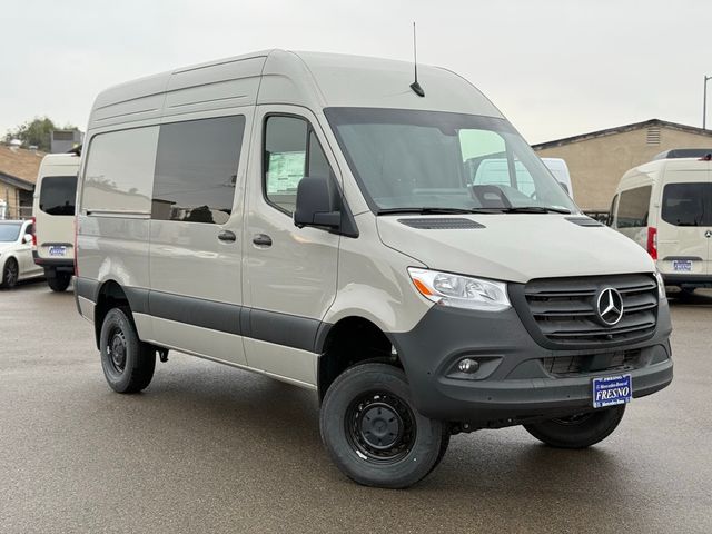 2025 Mercedes-Benz Sprinter Base