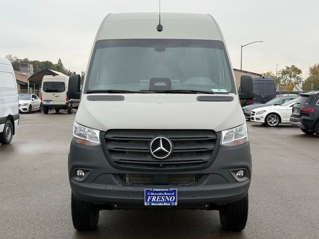 2025 Mercedes-Benz Sprinter Base