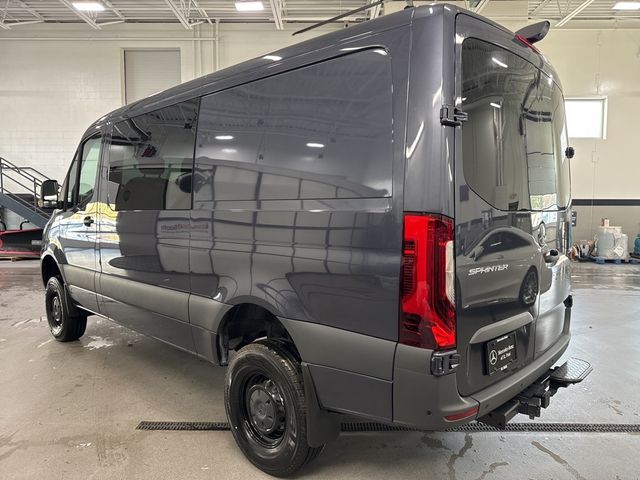 2025 Mercedes-Benz Sprinter Base