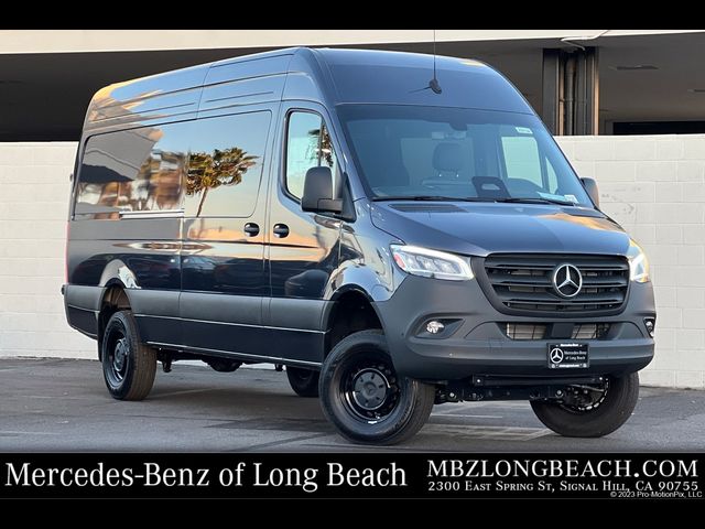 2025 Mercedes-Benz Sprinter Base