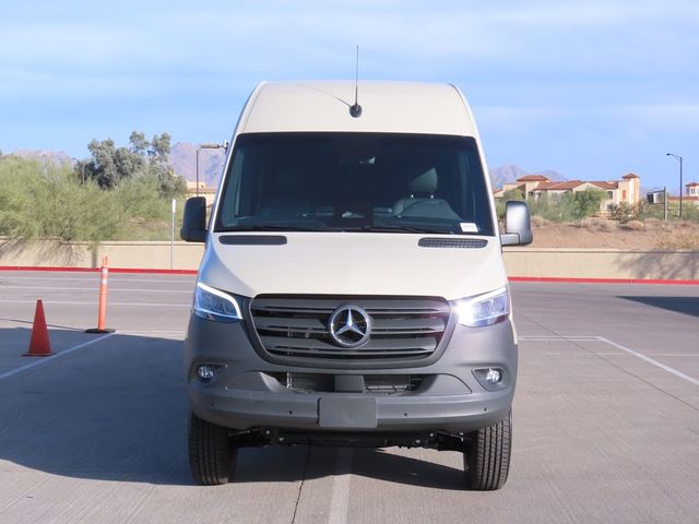 2025 Mercedes-Benz Sprinter Base