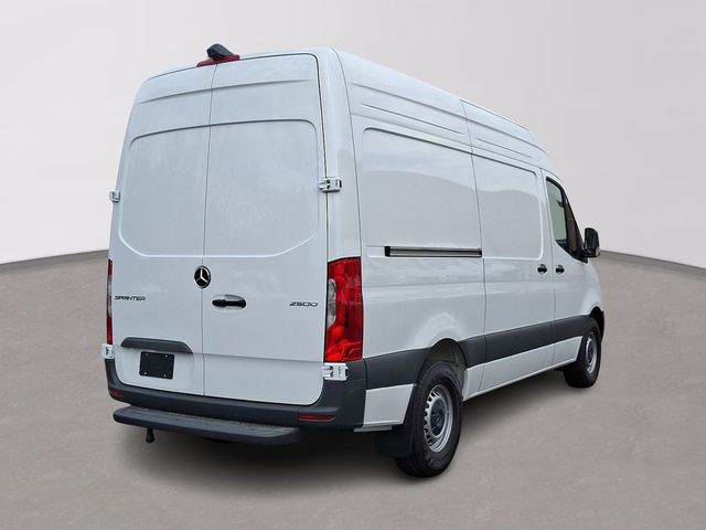 2025 Mercedes-Benz Sprinter Cargo