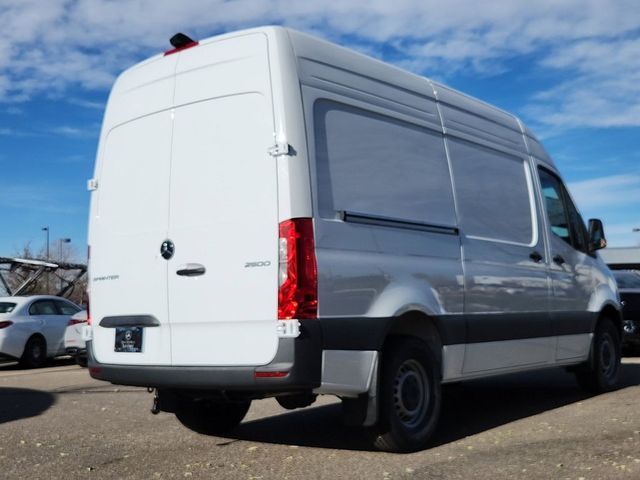 2025 Mercedes-Benz Sprinter Cargo