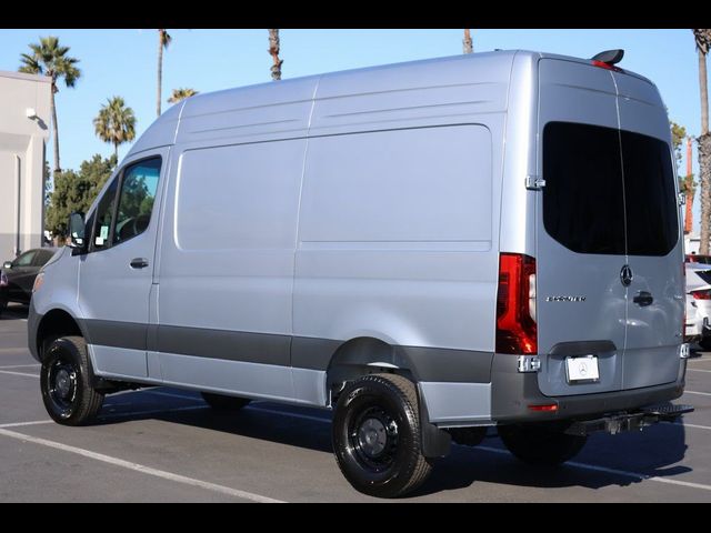 2025 Mercedes-Benz Sprinter Base