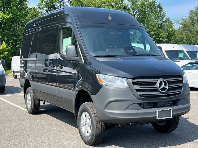 2025 Mercedes-Benz Sprinter Base