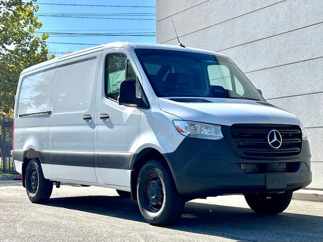 2025 Mercedes-Benz Sprinter Cargo