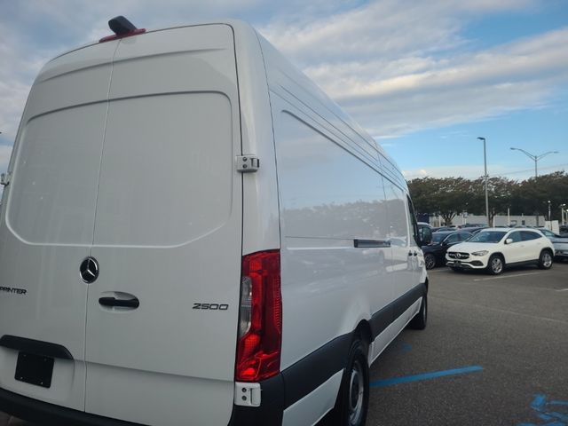 2025 Mercedes-Benz Sprinter Cargo