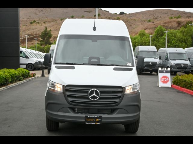 2025 Mercedes-Benz Sprinter Cargo