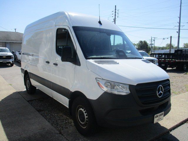 2025 Mercedes-Benz Sprinter Cargo