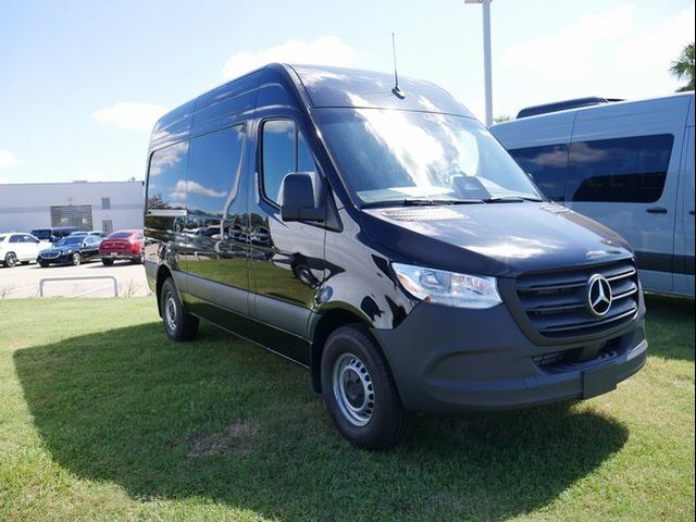 2025 Mercedes-Benz Sprinter Cargo