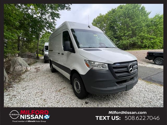 2025 Mercedes-Benz Sprinter Cargo