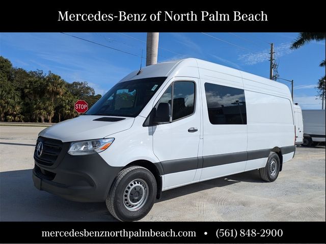 2025 Mercedes-Benz Sprinter Base