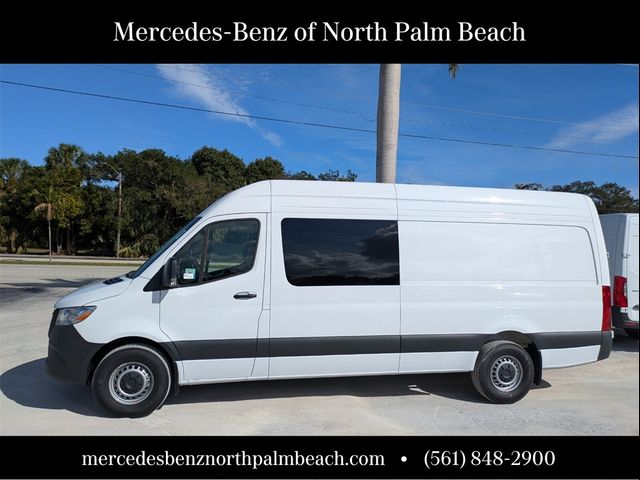 2025 Mercedes-Benz Sprinter Base