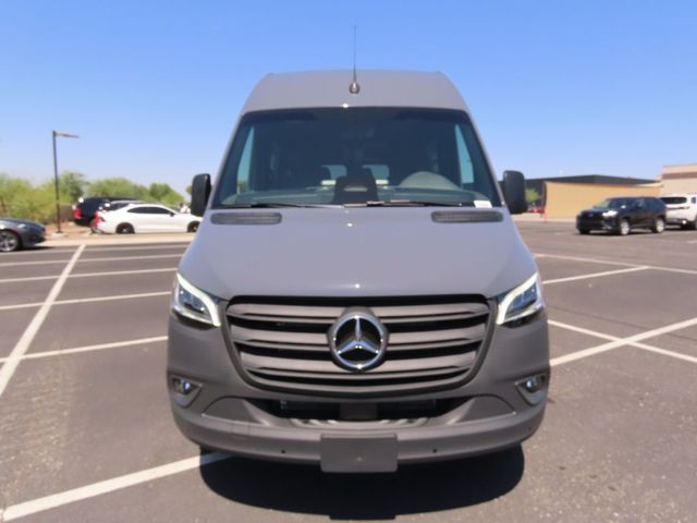 2025 Mercedes-Benz Sprinter Base