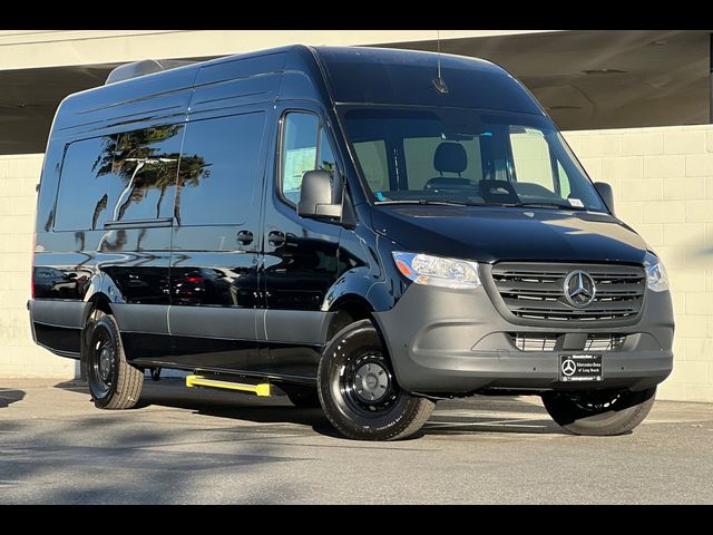 2025 Mercedes-Benz Sprinter Cargo