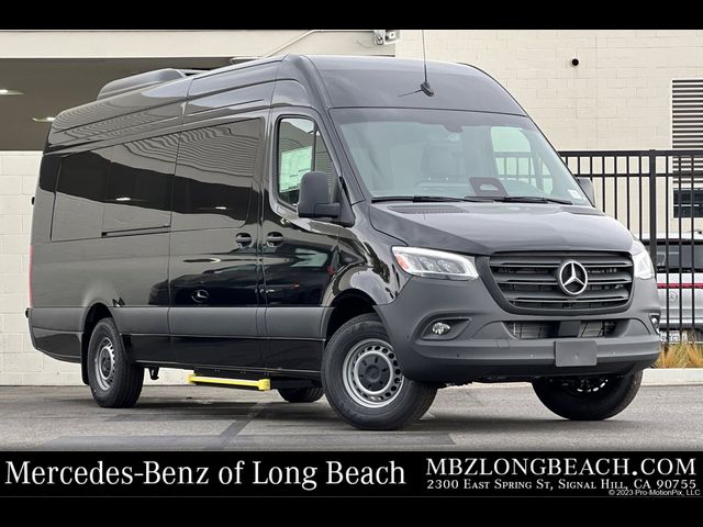 2025 Mercedes-Benz Sprinter Cargo