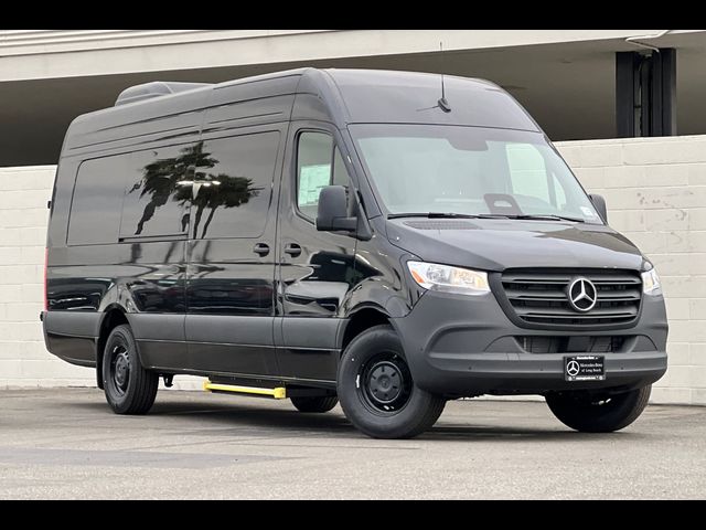 2025 Mercedes-Benz Sprinter Cargo