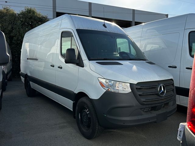 2025 Mercedes-Benz Sprinter Cargo