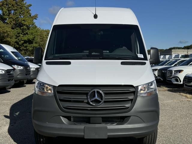 2025 Mercedes-Benz Sprinter Cargo