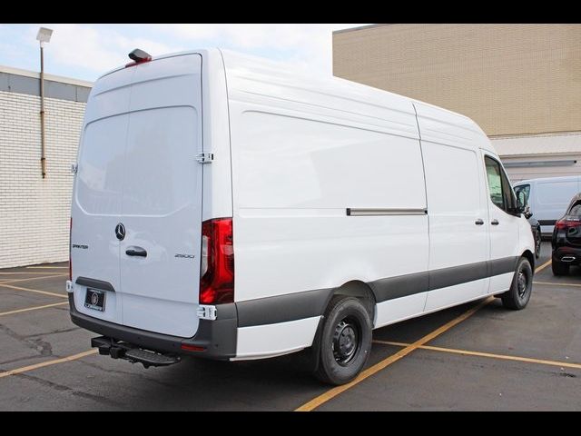 2025 Mercedes-Benz Sprinter Cargo