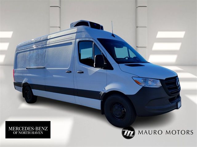 2025 Mercedes-Benz Sprinter Cargo