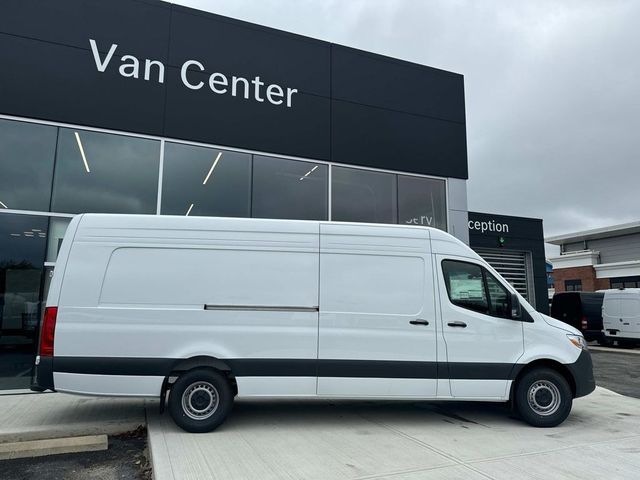 2025 Mercedes-Benz Sprinter Cargo