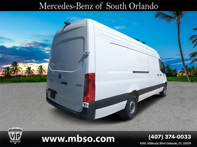 2025 Mercedes-Benz Sprinter Cargo