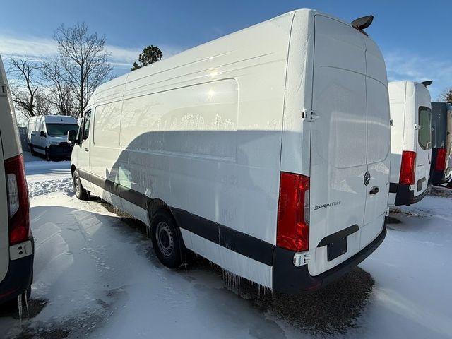 2025 Mercedes-Benz Sprinter Cargo