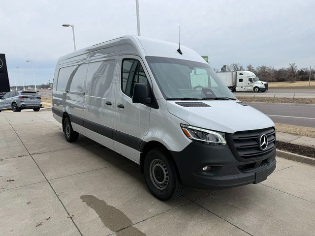 2025 Mercedes-Benz Sprinter Cargo