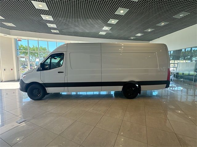 2025 Mercedes-Benz Sprinter Cargo