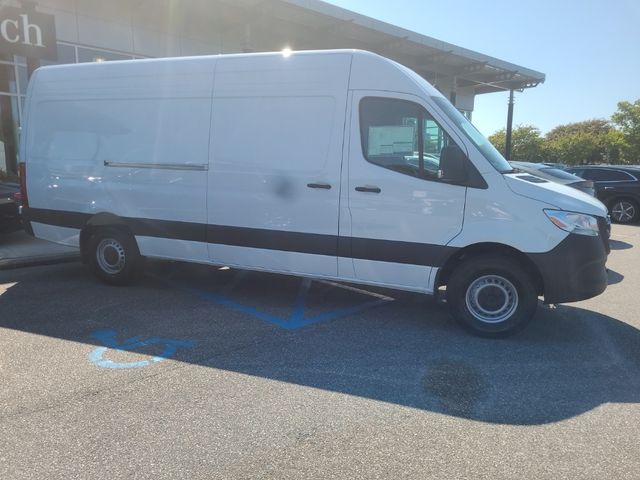 2025 Mercedes-Benz Sprinter Cargo