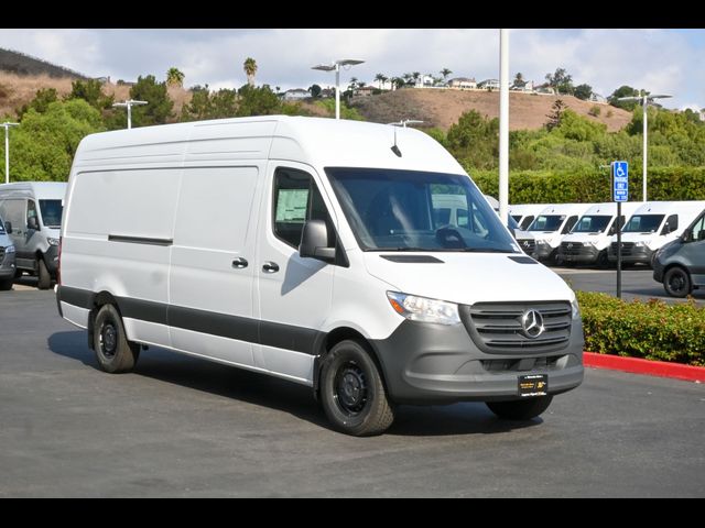 2025 Mercedes-Benz Sprinter Cargo