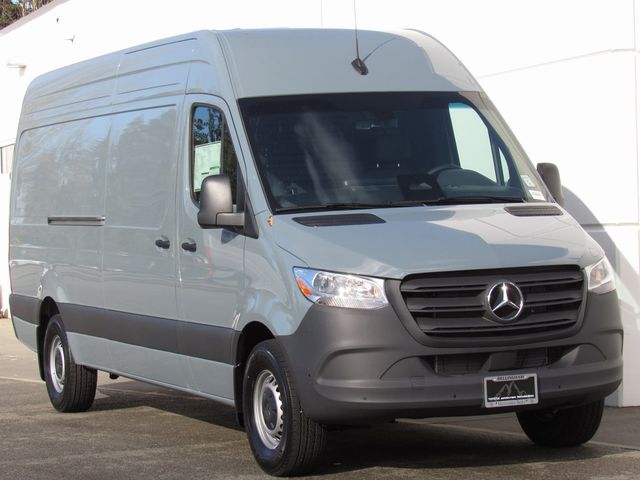 2025 Mercedes-Benz Sprinter Cargo