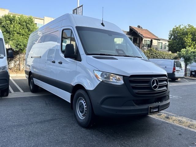 2025 Mercedes-Benz Sprinter Cargo