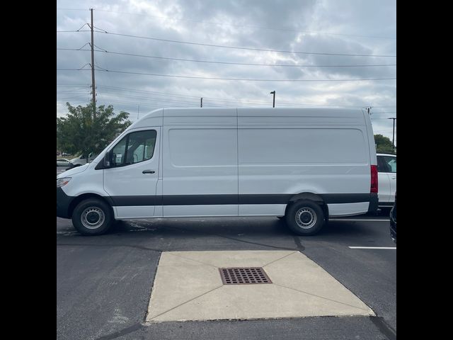 2025 Mercedes-Benz Sprinter Cargo