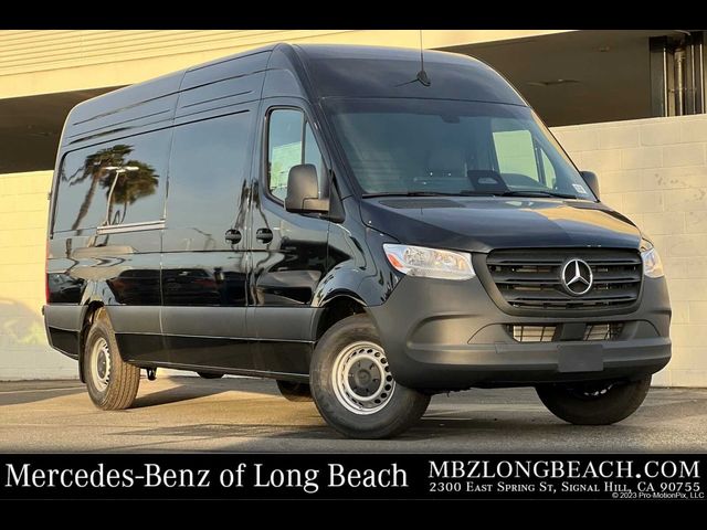 2025 Mercedes-Benz Sprinter Cargo