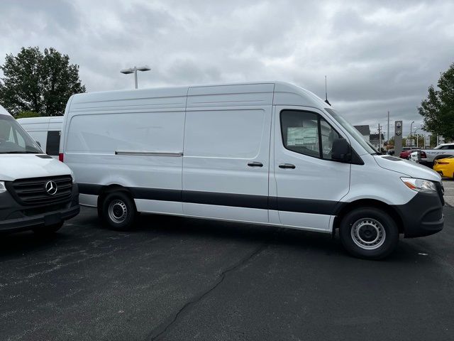 2025 Mercedes-Benz Sprinter Cargo