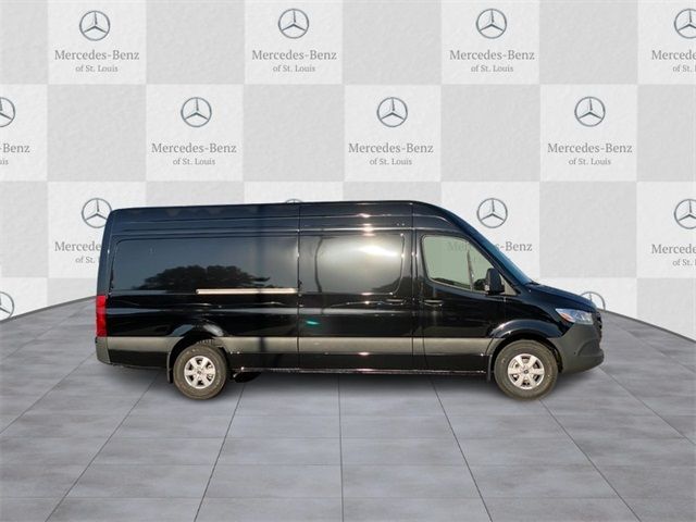 2025 Mercedes-Benz Sprinter Cargo