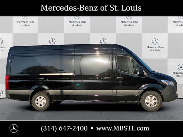 2025 Mercedes-Benz Sprinter Cargo