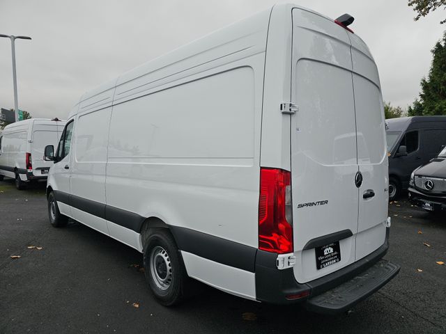 2025 Mercedes-Benz Sprinter Cargo