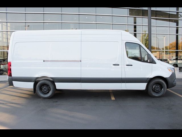 2025 Mercedes-Benz Sprinter Cargo