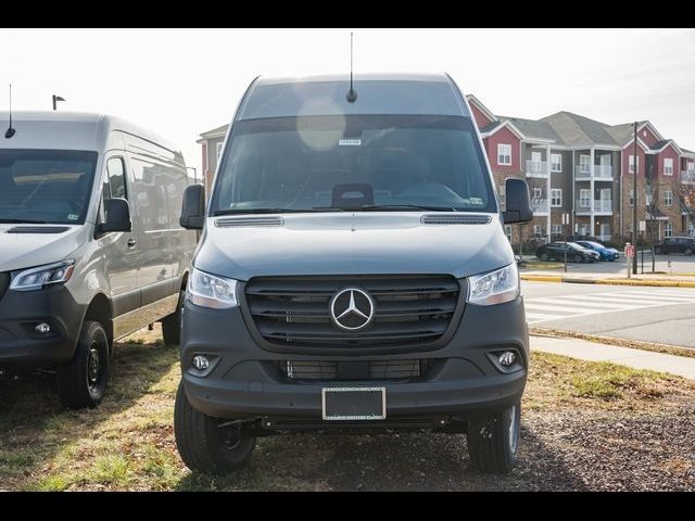 2025 Mercedes-Benz Sprinter Cargo